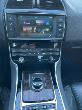 Jaguar XE Prestige * * CARFAX * * АВТО КРЕДИТ * * , снимка 8