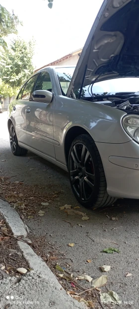 Обява за продажба на Mercedes-Benz E 220 2.2 ~8 400 лв. - изображение 1