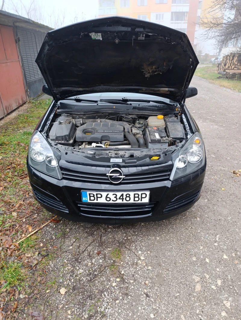 Opel Astra H, снимка 9 - Автомобили и джипове - 48653858