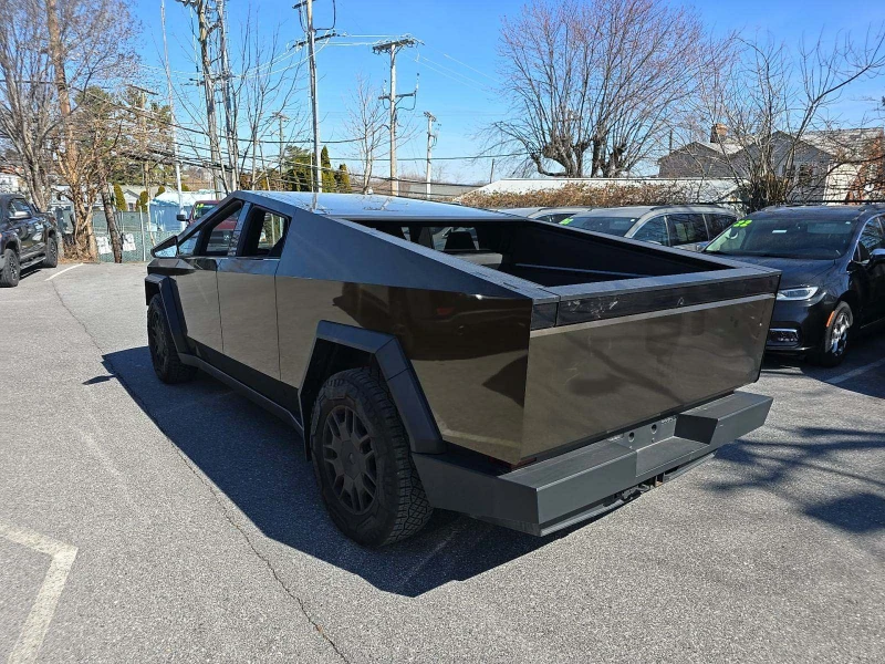 Tesla Cybertruck CARFAX АВТО КРЕДИТ , снимка 2 - Автомобили и джипове - 49517252