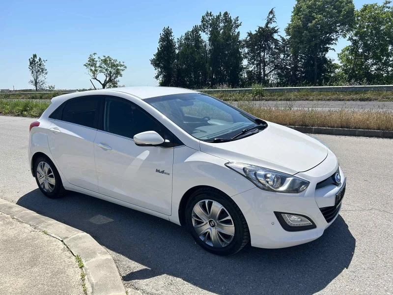 Hyundai I30 1.6DIESEL, снимка 2 - Автомобили и джипове - 50398965