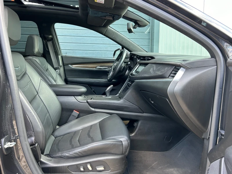 Cadillac XT5 3.6 AUT Platinum EU Version , снимка 9 - Автомобили и джипове - 52011306