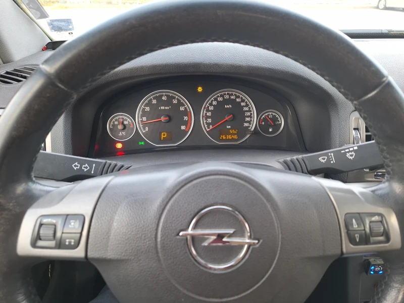 Opel Vectra Z22SE с газ, снимка 9 - Автомобили и джипове - 52137059