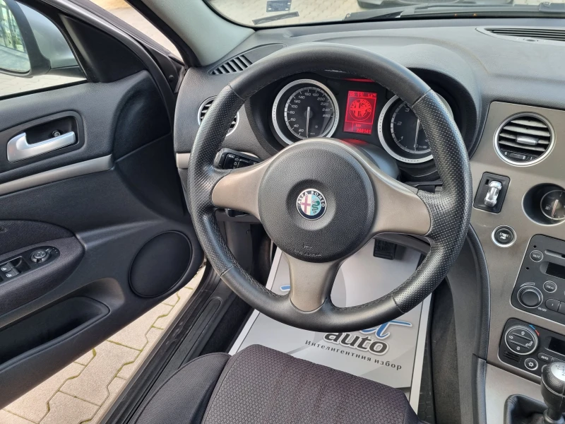 Alfa Romeo 159 1.9JTDm 16V 150кс / 6 СКОРОСТИ / СЕДАН 2008г., снимка 14 - Автомобили и джипове - 52944453