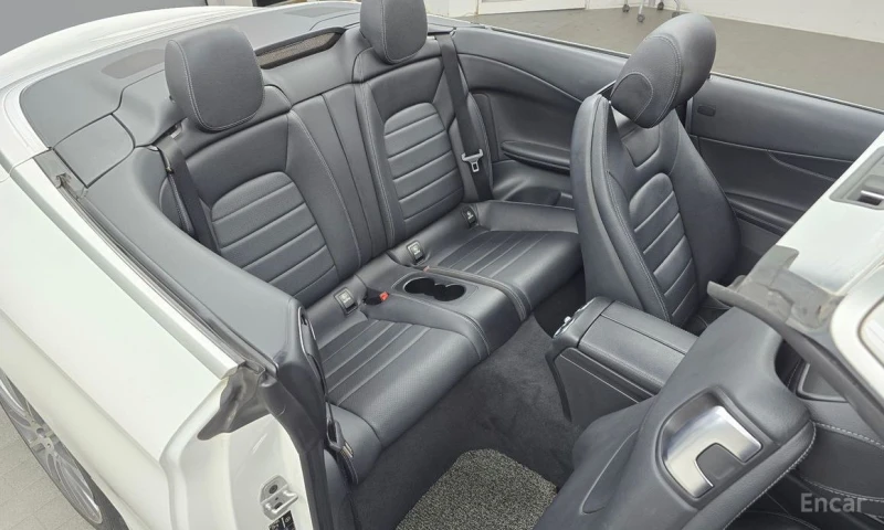 Mercedes-Benz C 200, снимка 13 - Автомобили и джипове - 53452254