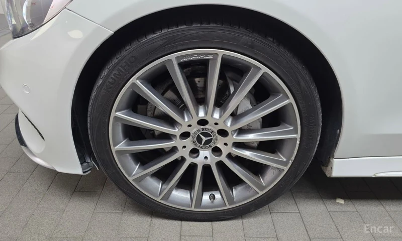 Mercedes-Benz C 200, снимка 5 - Автомобили и джипове - 53452254
