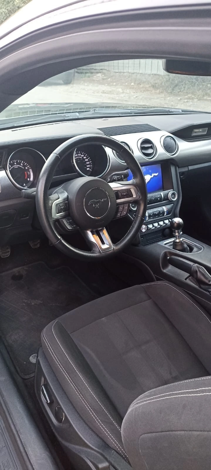 Ford Mustang 2.3 EcoBoost, снимка 15 - Автомобили и джипове - 47069880