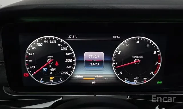 Mercedes-Benz E 400 4MATIC *  EXCLUSIVE * BURMESTER * HEAD UP * ОБДУХ , снимка 7 - Автомобили и джипове - 56179896