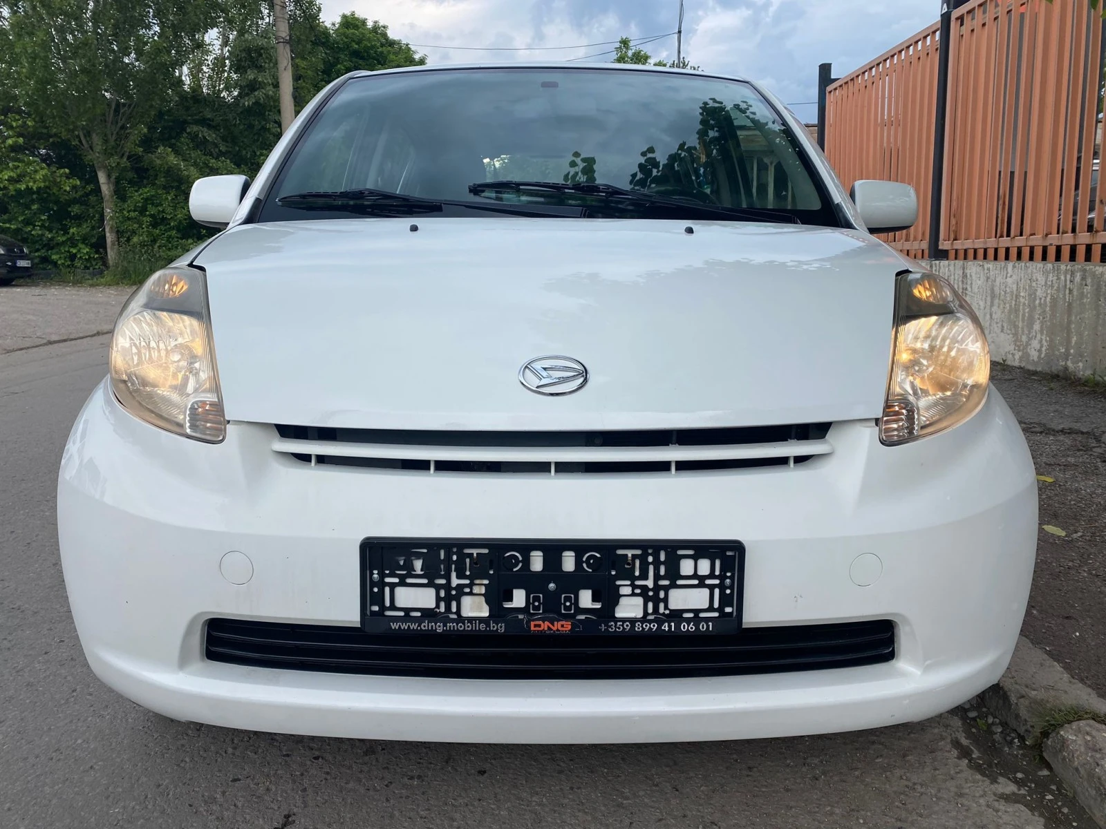 Daihatsu Sirion 1, 000 EURO4 - изображение 3