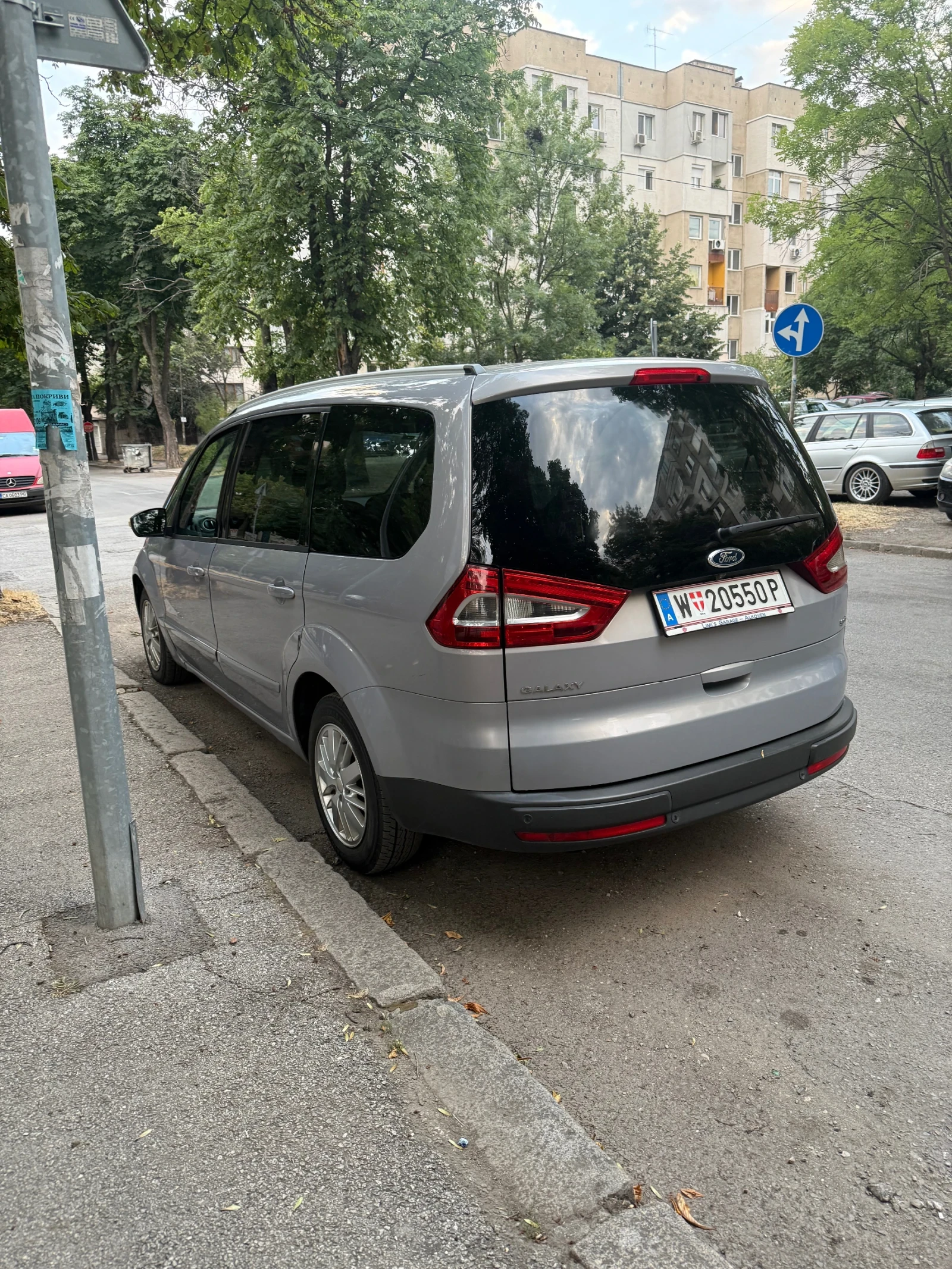 Ford Galaxy  - изображение 3