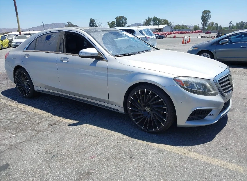 Mercedes-Benz S 550 Обдух* BURMESTER* Ambient* Пано* Масаж* Въздух*  - изображение 3