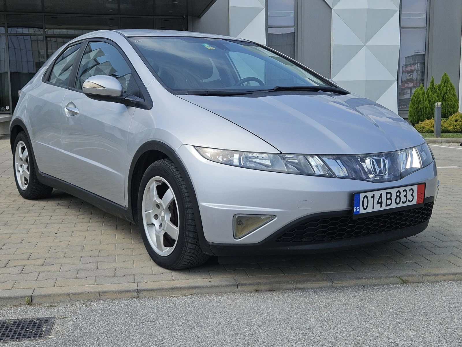 Honda Civic 1.8i SWISS EDITION  - изображение 7