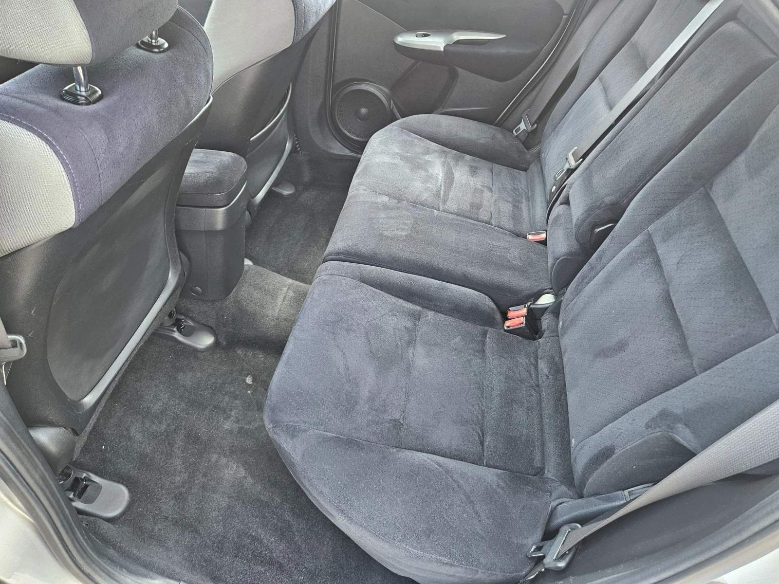 Honda Civic 1.8i SWISS EDITION  - изображение 9