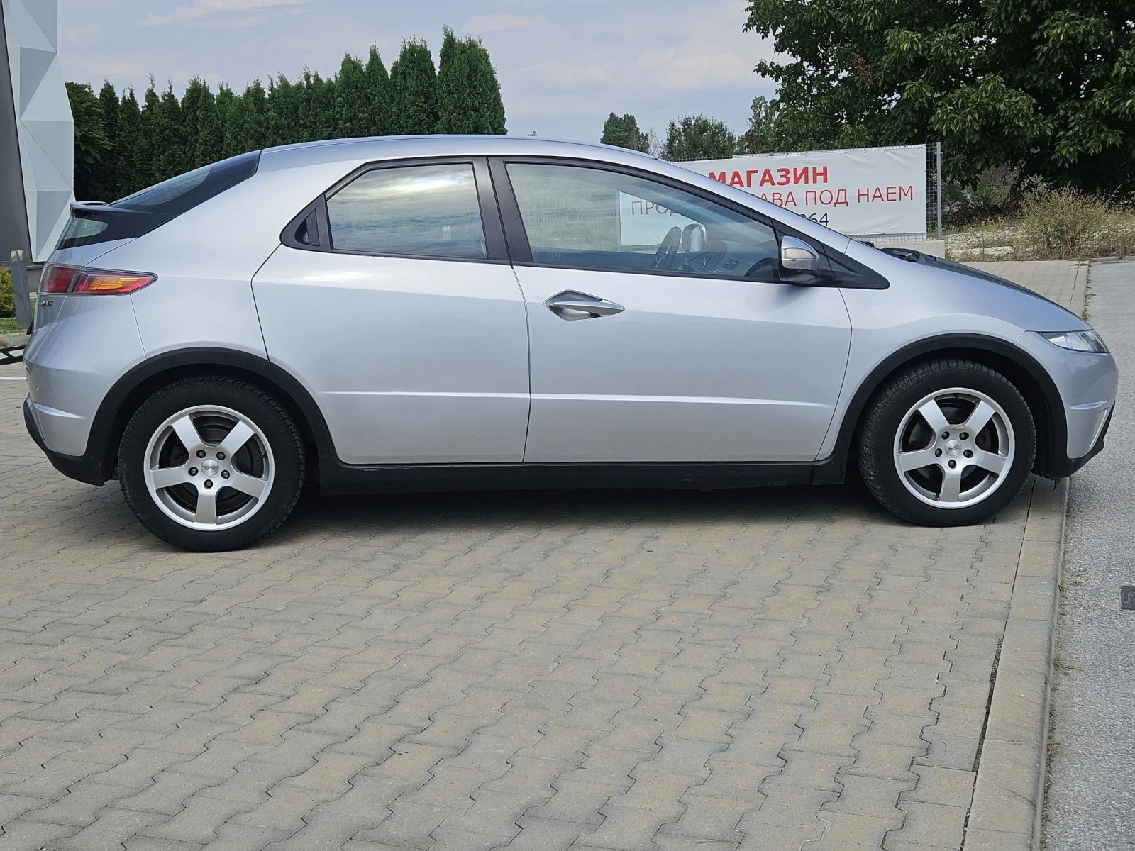 Honda Civic 1.8i SWISS EDITION  - изображение 6