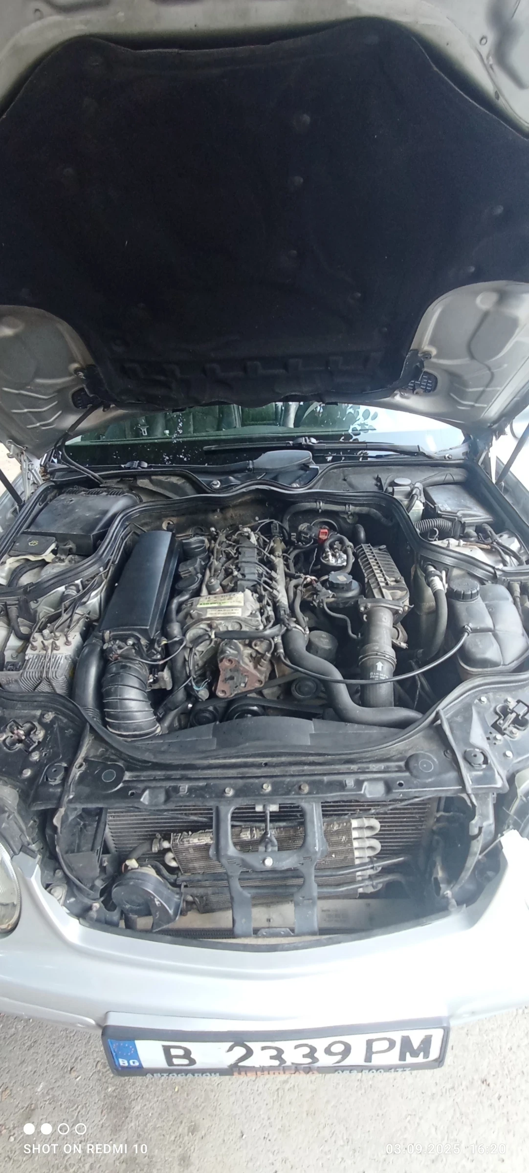 Mercedes-Benz E 220 2.2 - изображение 8