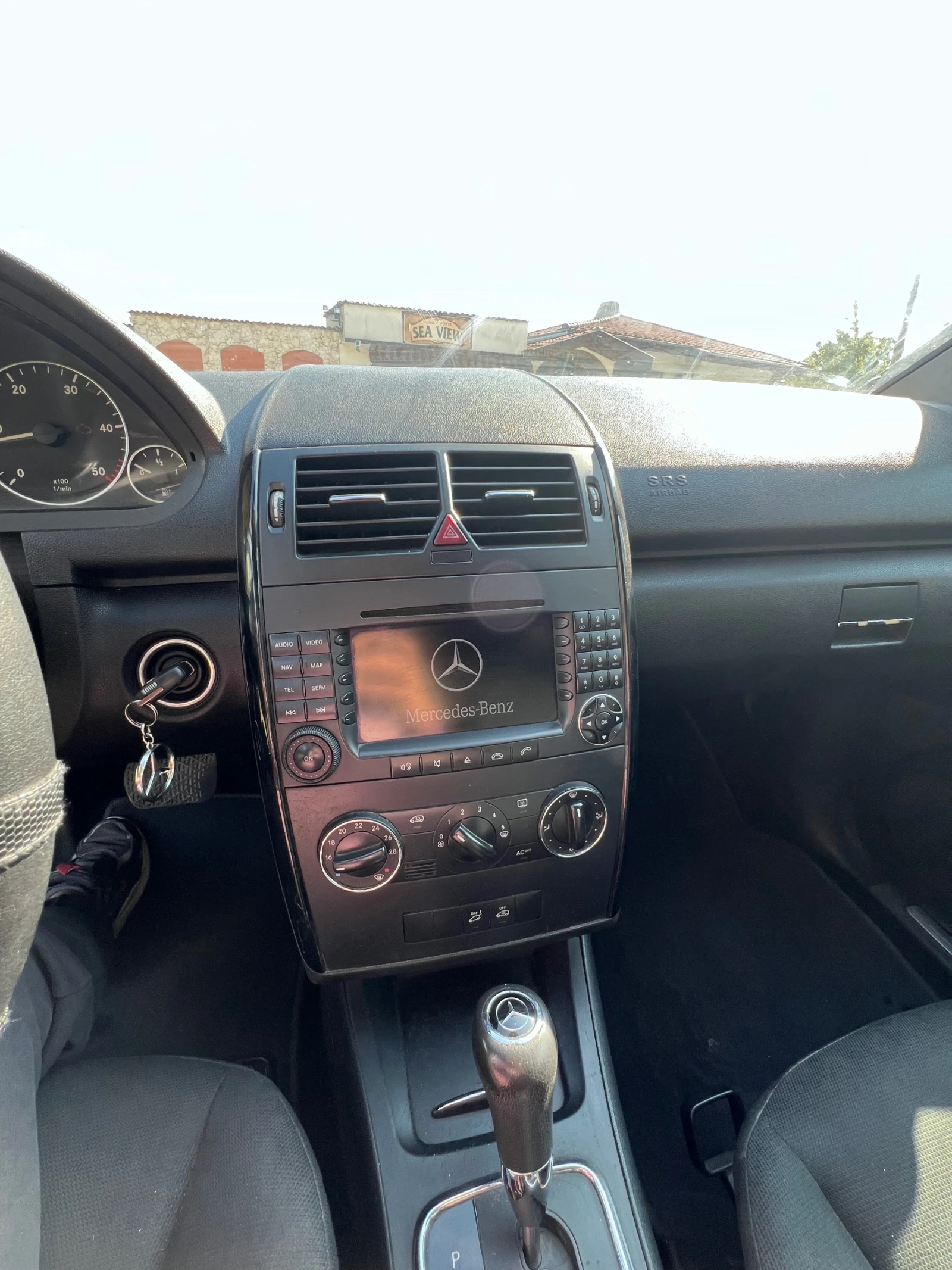 Mercedes-Benz A 180  - изображение 5