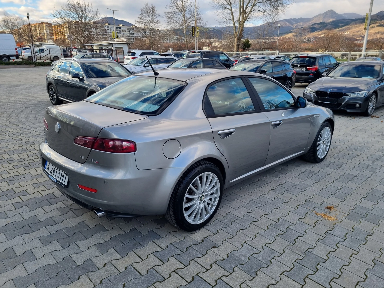 Alfa Romeo 159 1.9JTDm 16V 150кс / 6 СКОРОСТИ / СЕДАН 2008г. - изображение 6