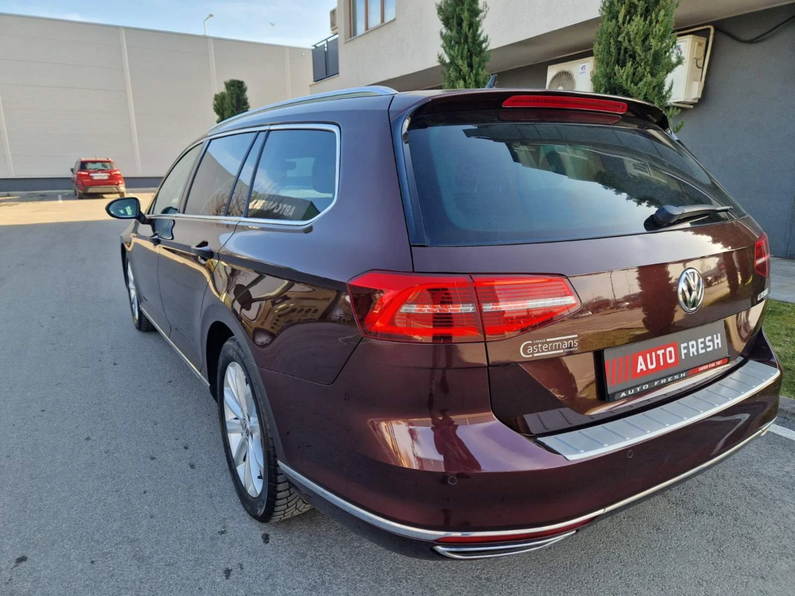 VW Passat 2.0 TDI.Highline, Kamera, Distronik, 240к.с. - изображение 4