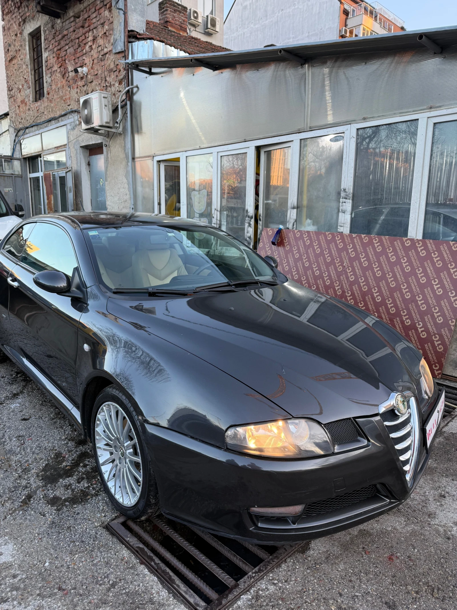 Alfa Romeo Gt 1.9 Diesel , снимка 3 - Автомобили и джипове - 53814949