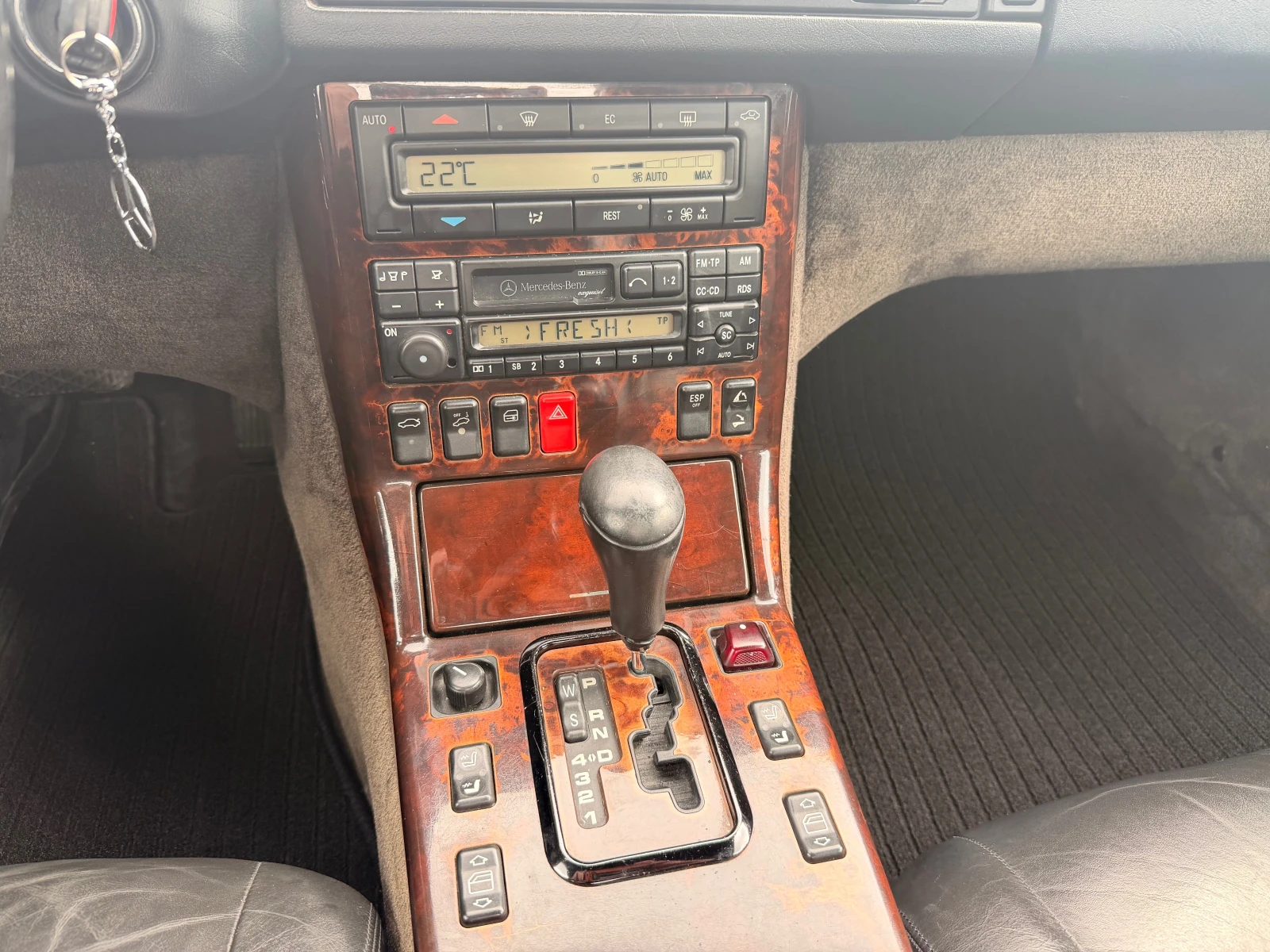 Mercedes-Benz SL 500, снимка 14 - Автомобили и джипове - 54087195