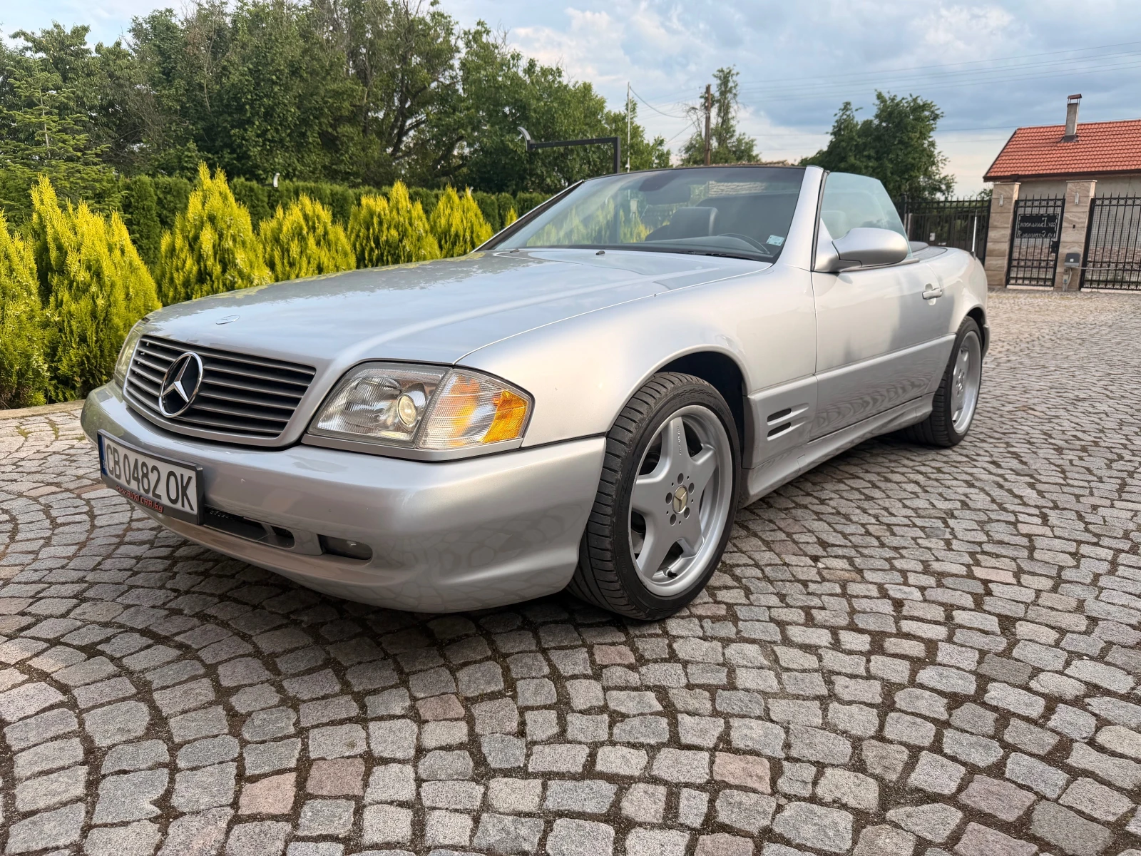 Mercedes-Benz SL 500, снимка 16 - Автомобили и джипове - 54087195