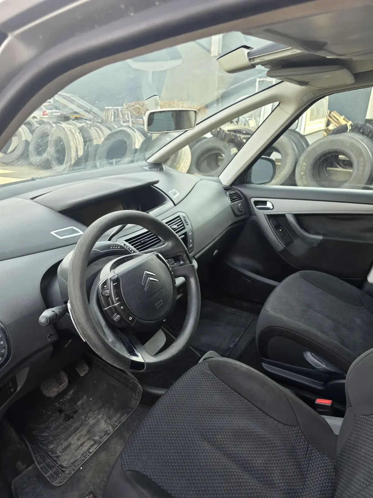 Citroen C4 Picasso, снимка 4 - Автомобили и джипове - 54128488