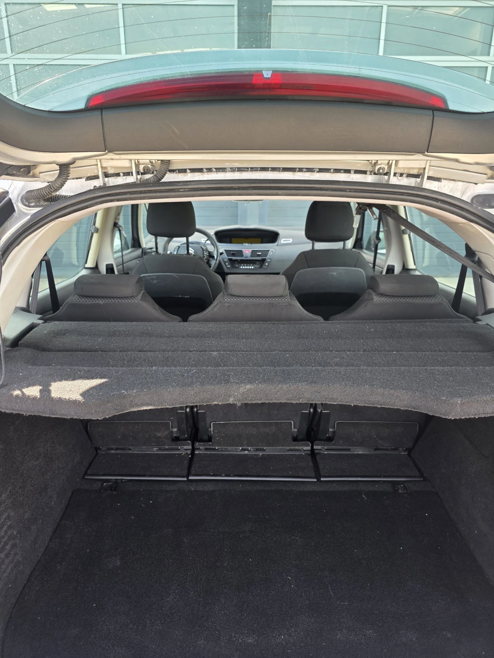 Citroen C4 Picasso, снимка 13 - Автомобили и джипове - 54128488