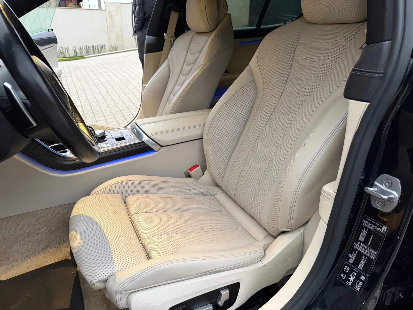 BMW 840 d 340к.с, снимка 9 - Автомобили и джипове - 54303187