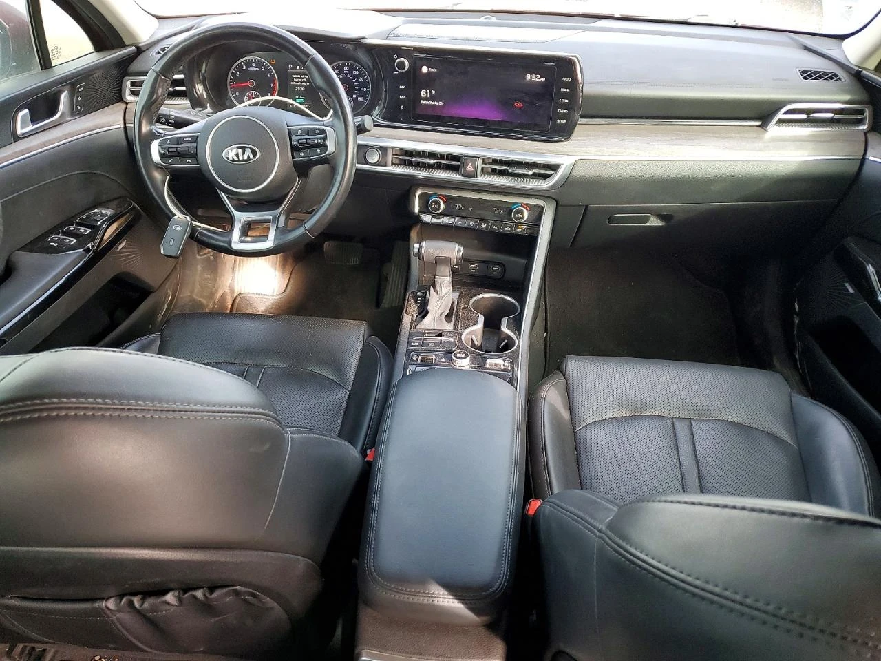 Kia K5 1.6l Ex, снимка 8 - Автомобили и джипове - 54323171