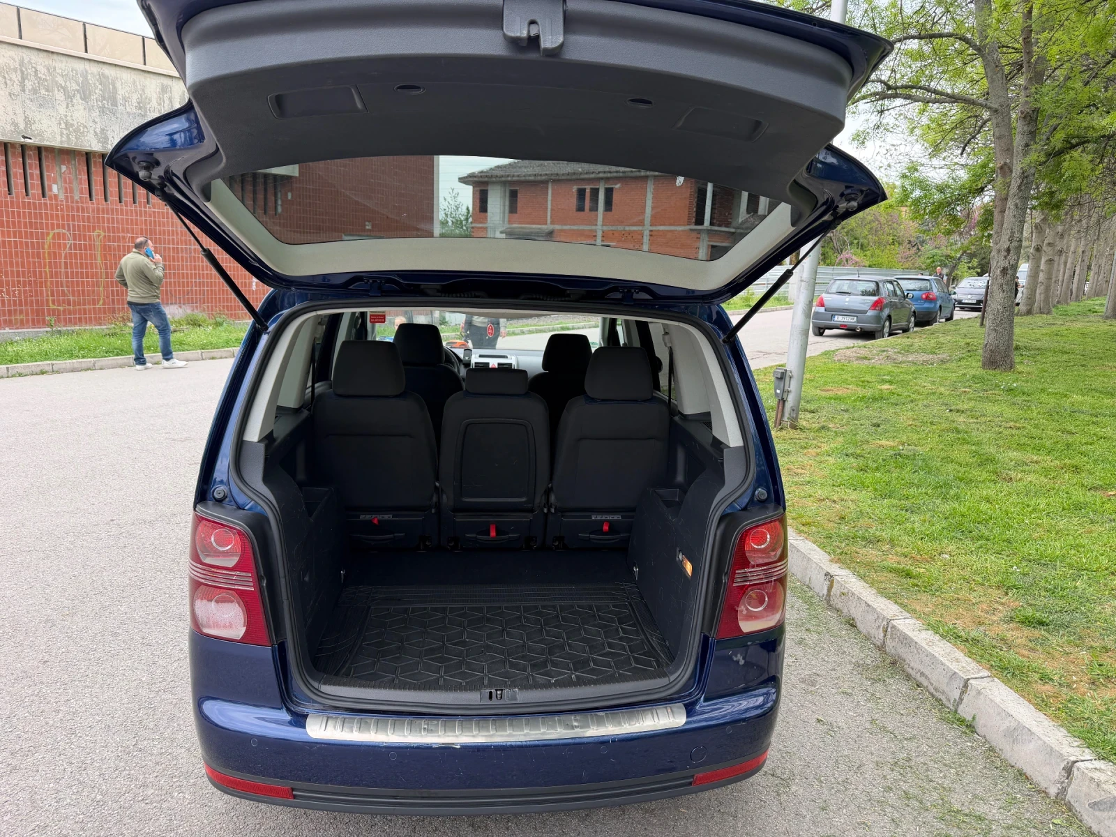 VW Touran 1.9TDI | Mobile.bg � ����������� 14