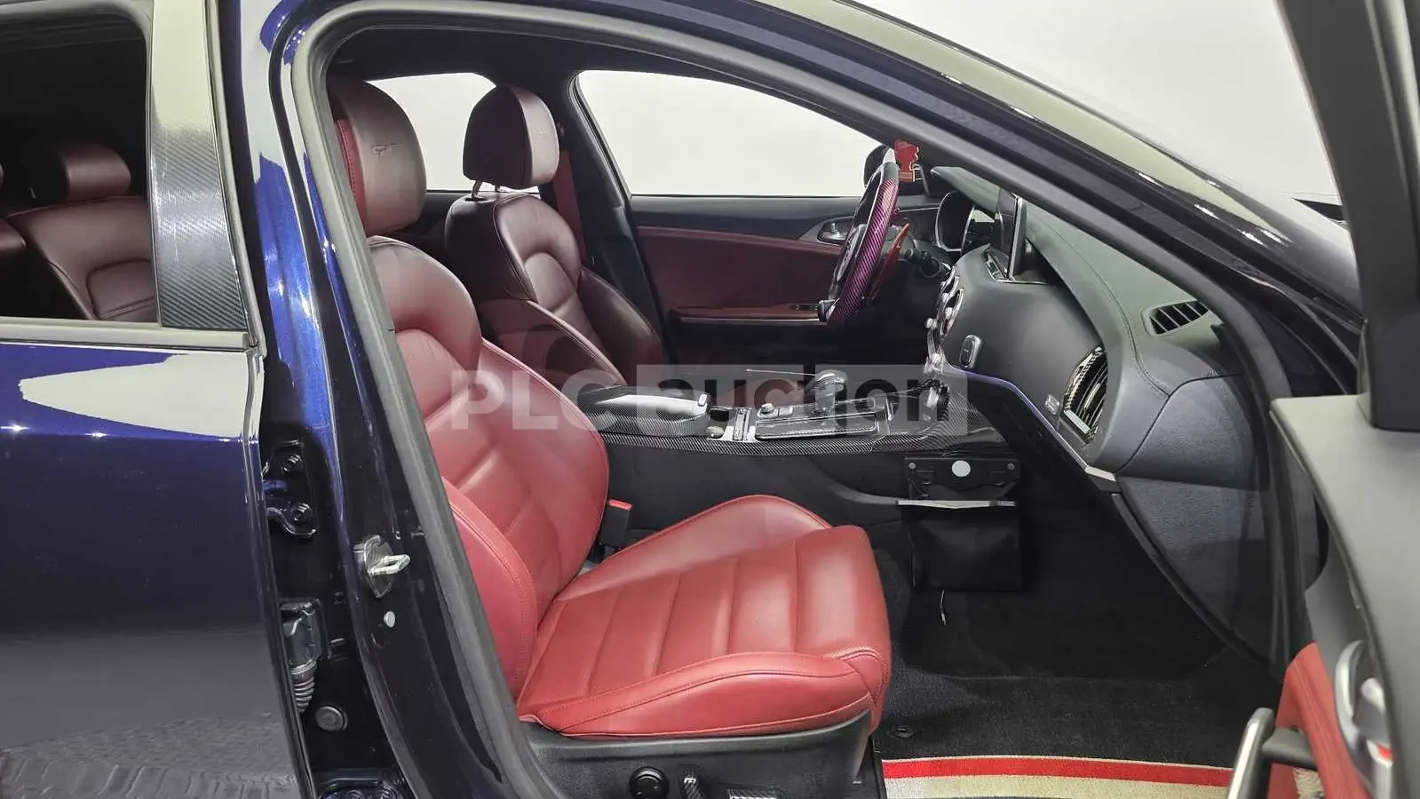 Kia Stinger 3.3 AWD | 360CAM| HUD| �����| ���.��������� | Mobile.bg � ����������� 8