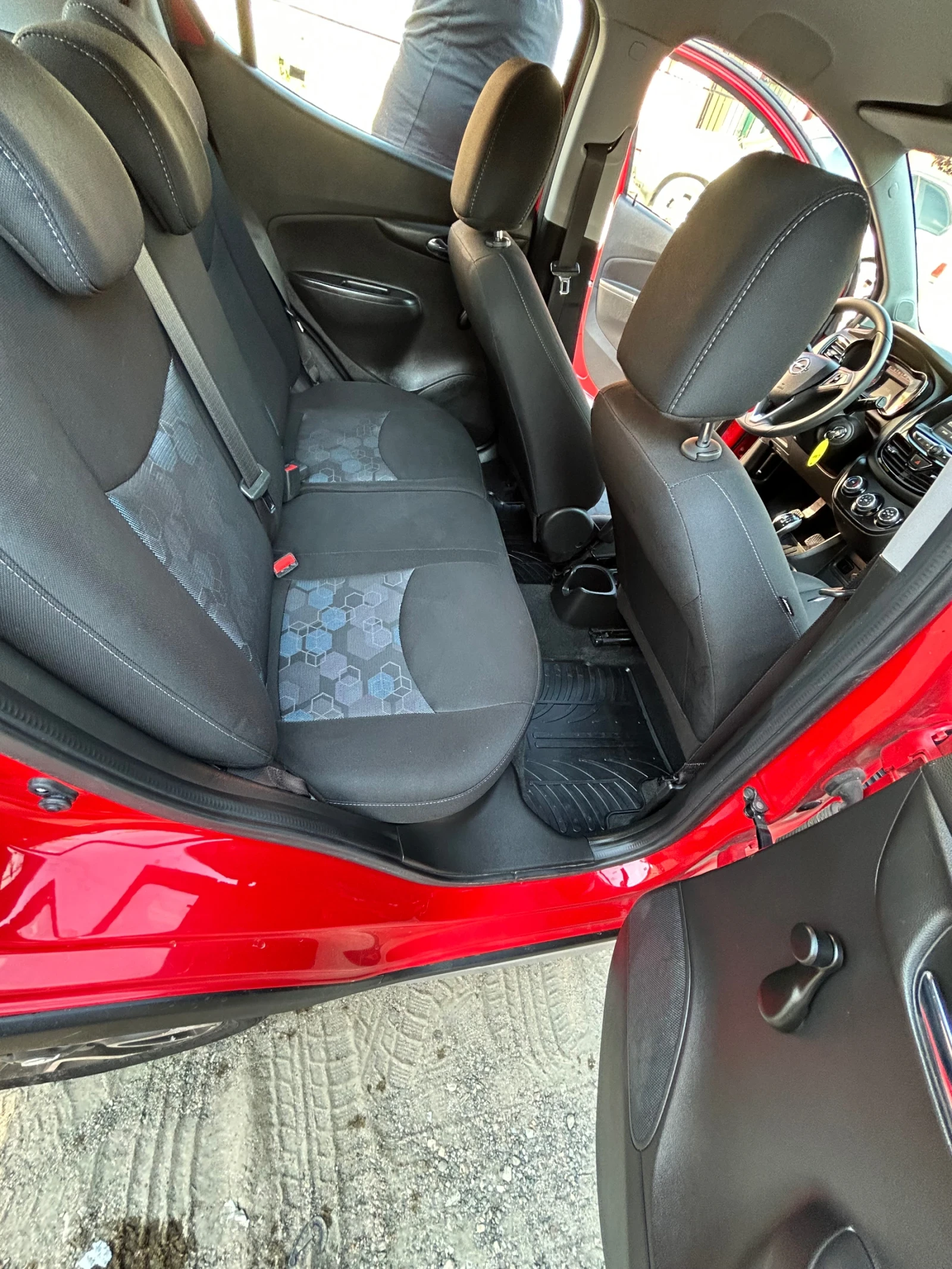 Opel Karl Opel Karl Rocks 2019 lpg 107000km, снимка 17 - Автомобили и джипове - 54690950