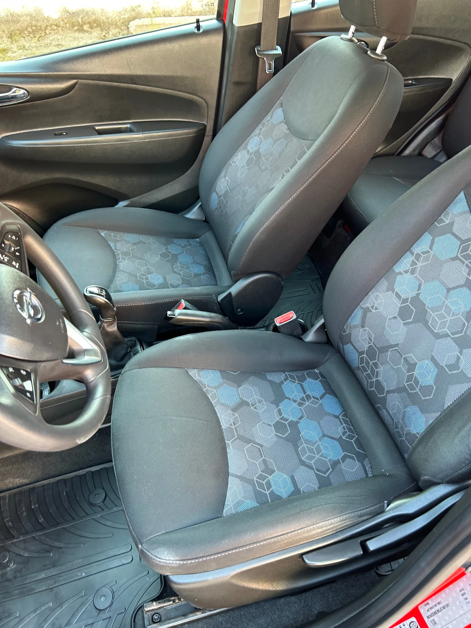 Opel Karl Opel Karl Rocks 2019 lpg 107000km, снимка 12 - Автомобили и джипове - 54690950