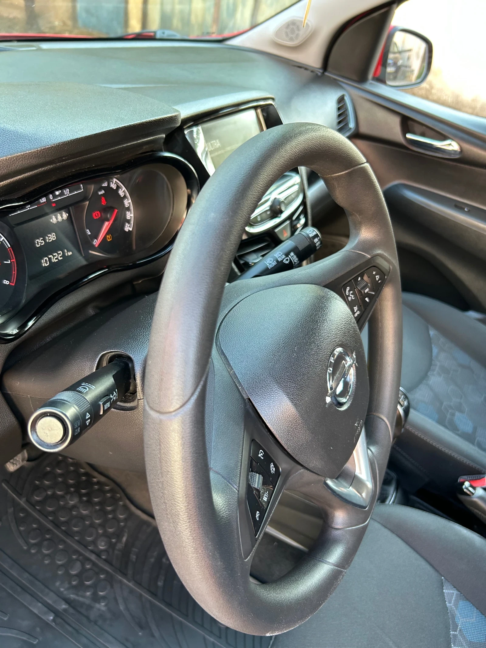 Opel Karl Opel Karl Rocks 2019 lpg 107000km, снимка 10 - Автомобили и джипове - 54690950