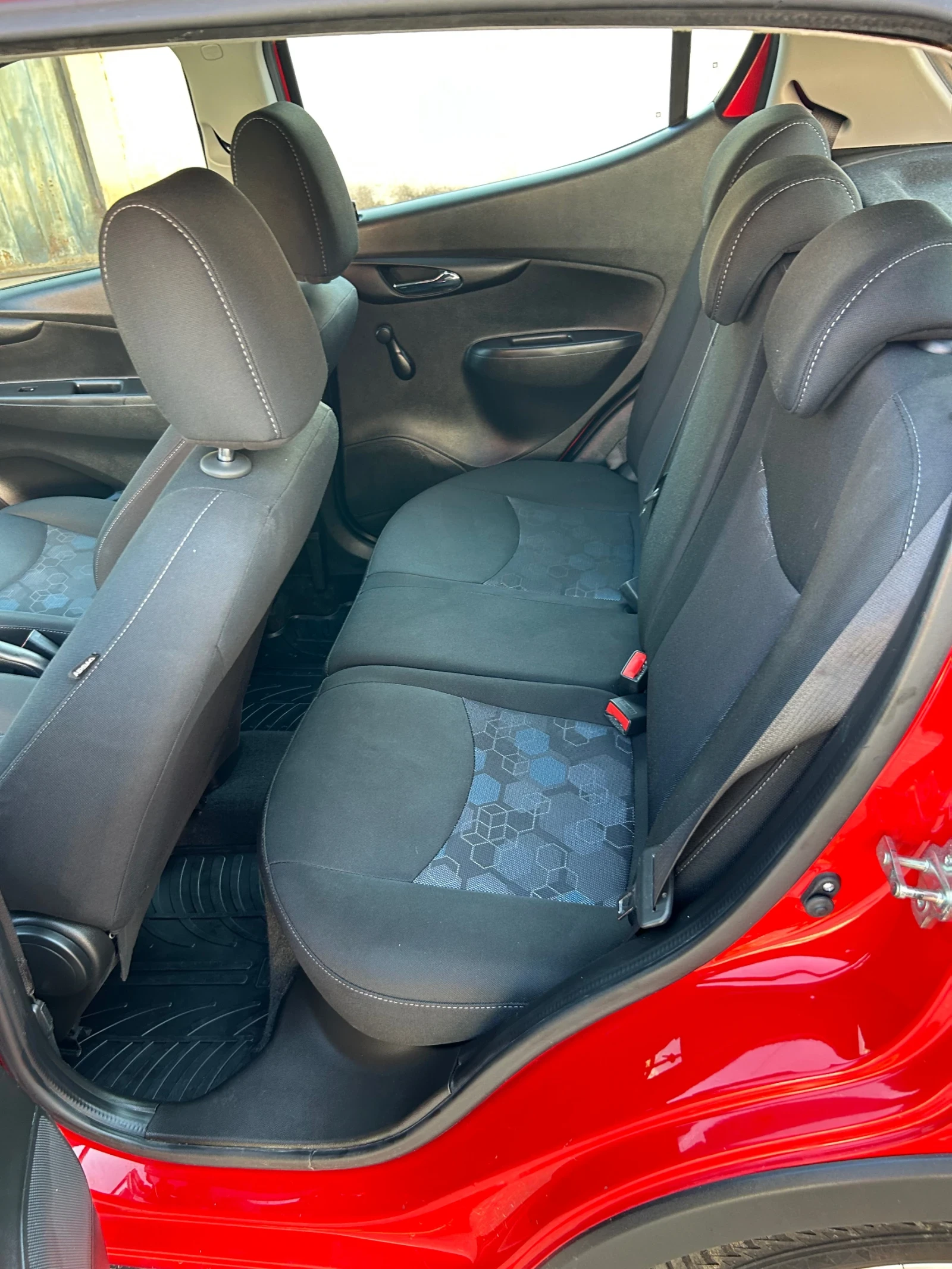Opel Karl Opel Karl Rocks 2019 lpg 107000km, снимка 14 - Автомобили и джипове - 54690950