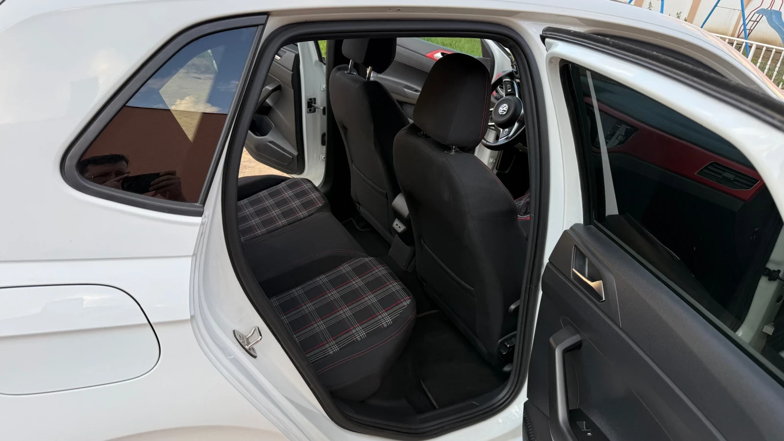 VW Polo GTI, снимка 12 - Автомобили и джипове - 54693648