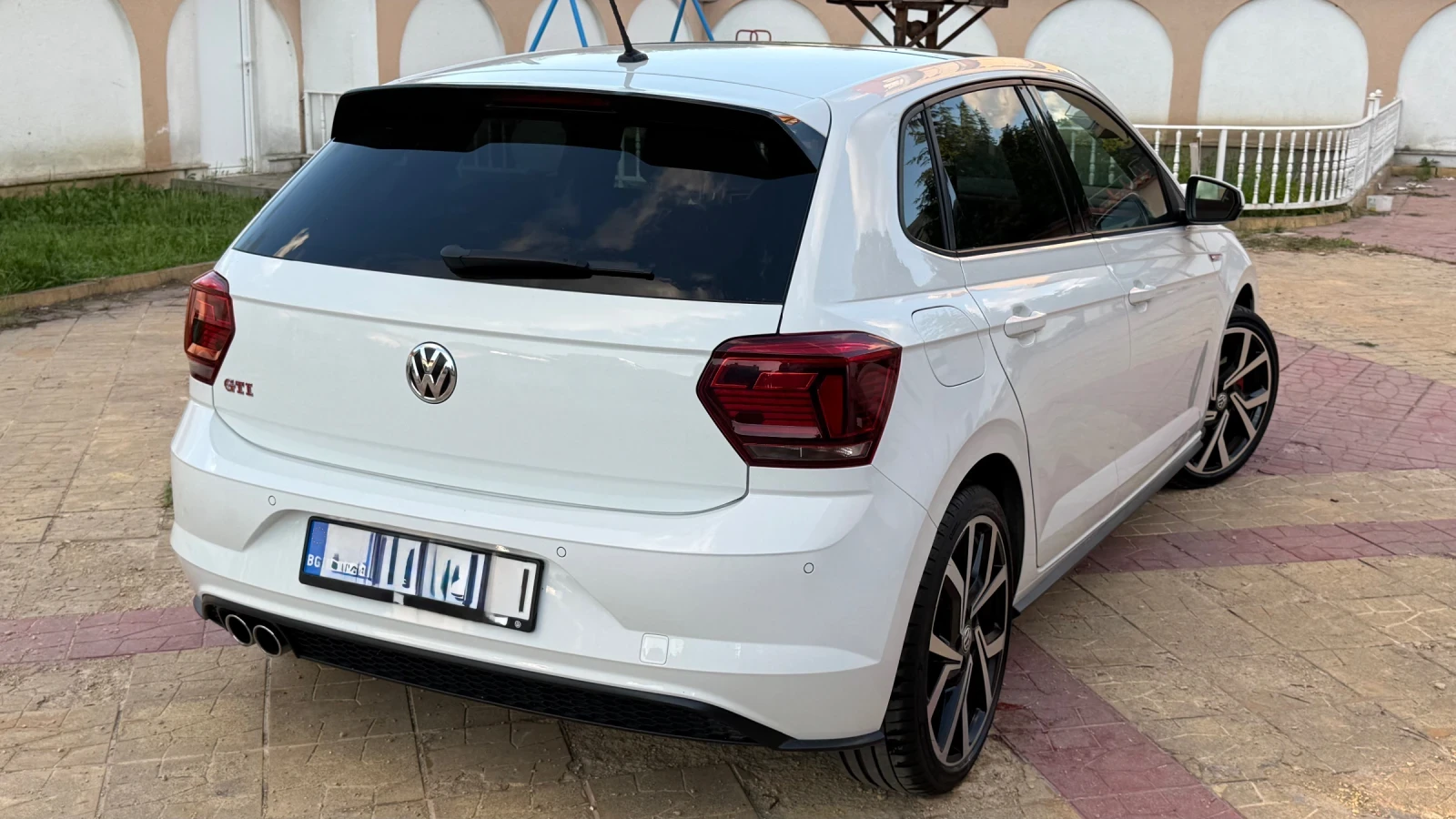 VW Polo GTI, снимка 5 - Автомобили и джипове - 54693648
