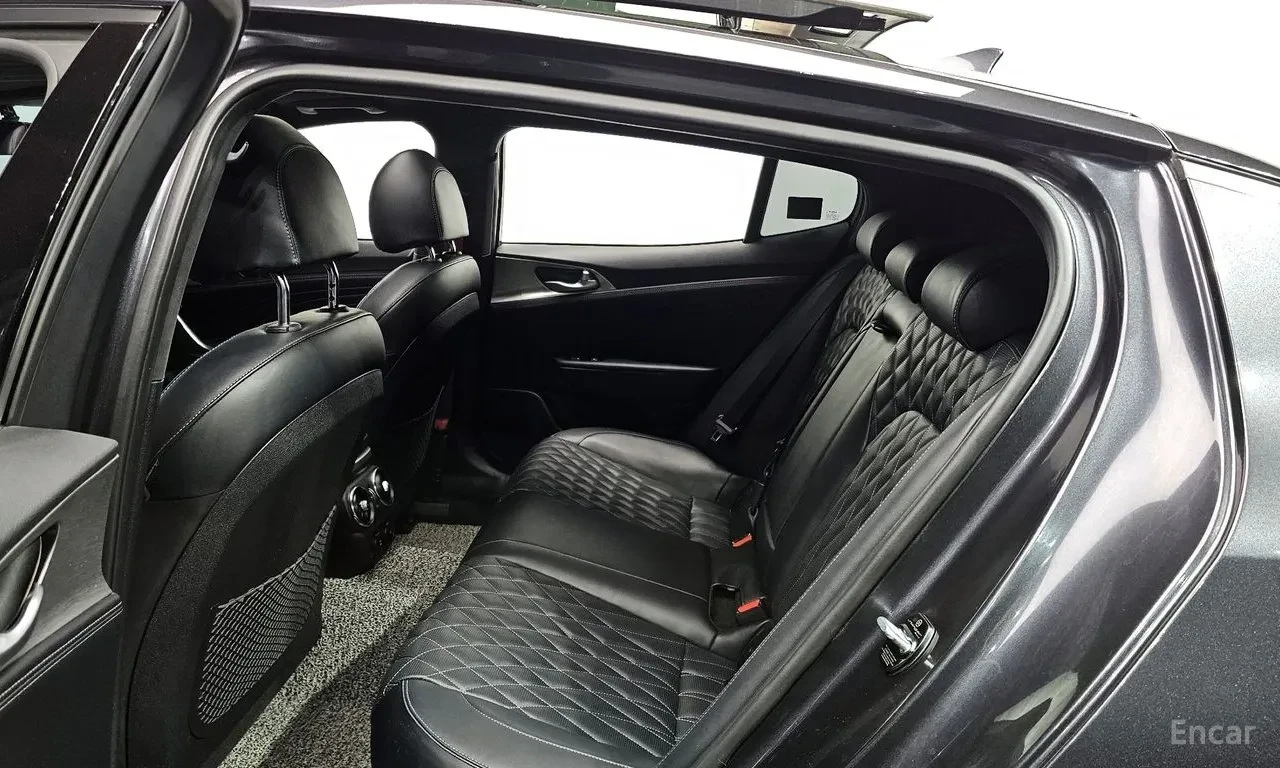 Kia Stinger 3.3* GT* 360view* �������* ���������* �������* HUD | Mobile.bg � ����������� 12
