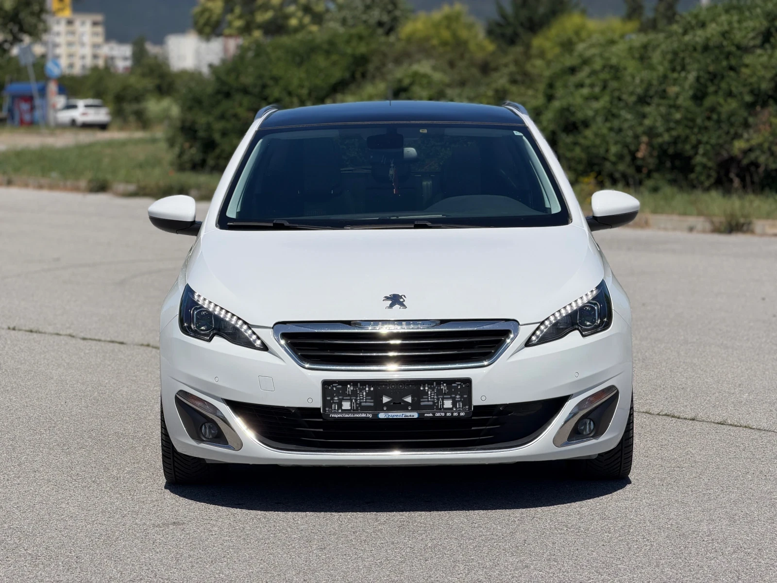 Peugeot 308 * Distronic* Keyless* Panorama
