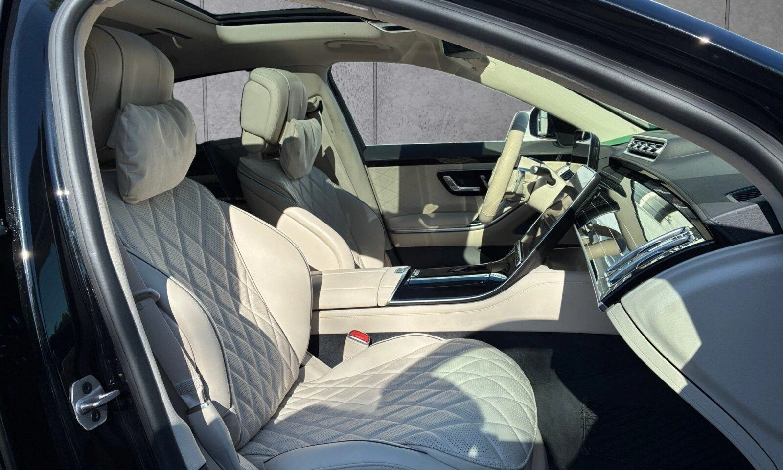 Mercedes-Benz S 580 L /4M/ AMG / BURM / PANO / 360 / TV / NIGHT / HUD, снимка 10 - Автомобили и джипове - 55231483