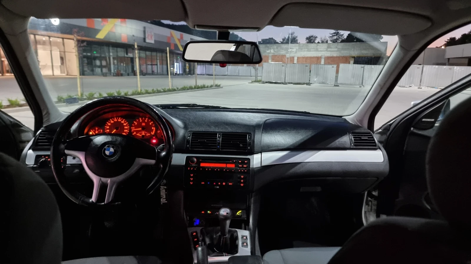 BMW 318 Газ/Бензин Harman/Kardon, снимка 14 - Автомобили и джипове - 55468221
