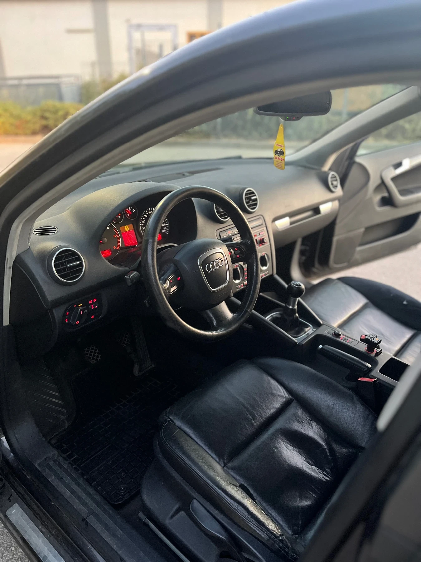 Audi A3 AUDI A3 2.0, снимка 10 - Автомобили и джипове - 55491507