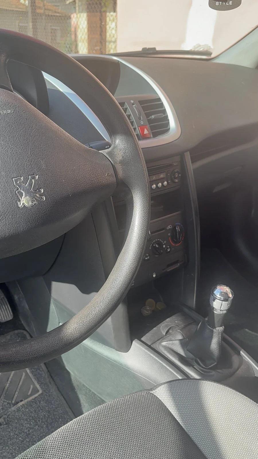 Peugeot 207, снимка 12 - Автомобили и джипове - 55879535