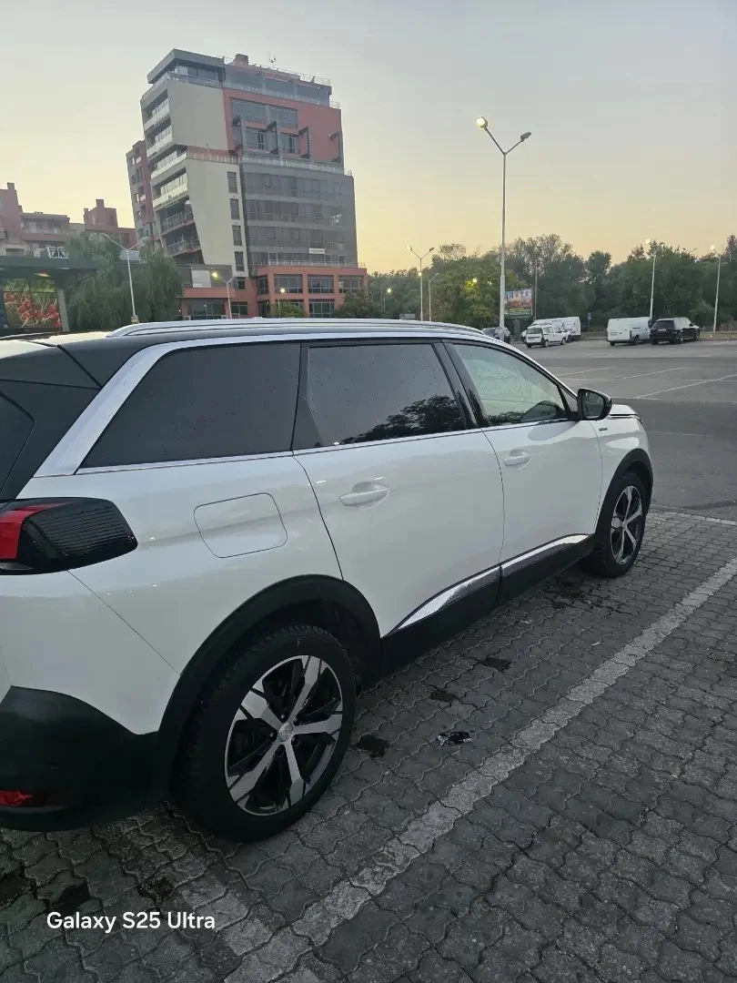 Peugeot 5008 1.6 BlueHDi, снимка 6 - Автомобили и джипове - 56324183