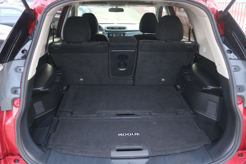 Nissan Rogue SV 2.5 AWD, снимка 11 - Автомобили и джипове - 52216178