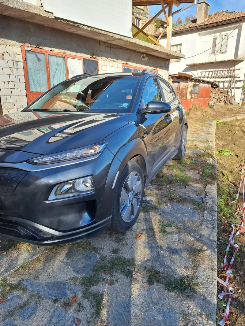 Hyundai Kona 64kwh 204kc Термо помпа., снимка 3 - Автомобили и джипове - 52334275