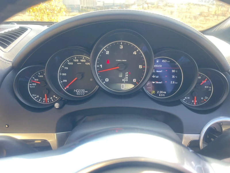 Porsche Cayenne 3.0D* Facelift* Premium Pack* Panorama* , снимка 11 - Автомобили и джипове - 52707466