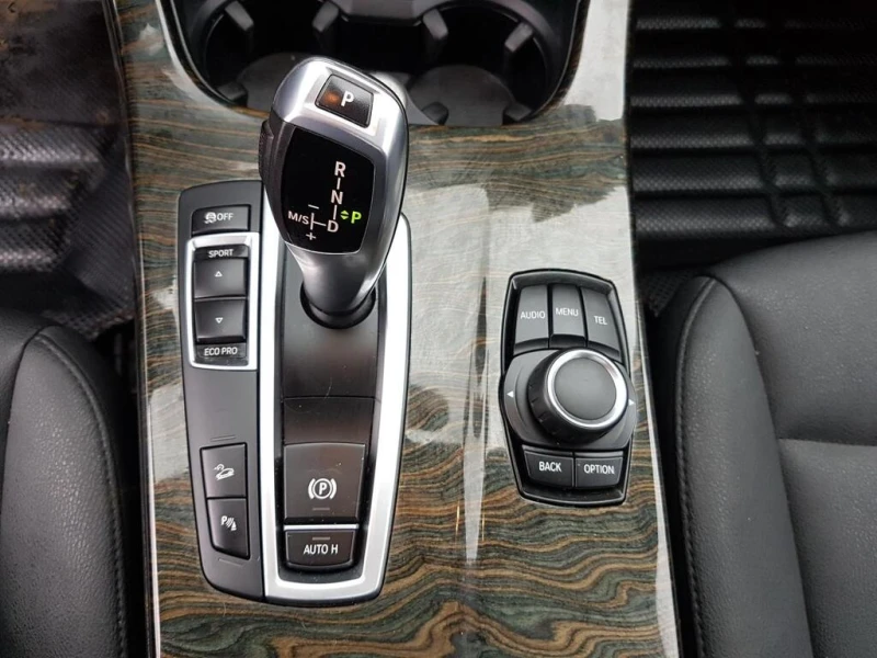 BMW X3 * АВТО КРЕДИТ* ЦЕНА ДО БГ * СЕРВИЗНА ИСТОРИЯ * , снимка 17 - Автомобили и джипове - 52850584