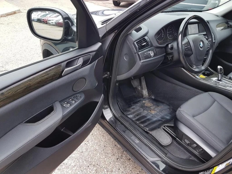 BMW X3 * АВТО КРЕДИТ* ЦЕНА ДО БГ * СЕРВИЗНА ИСТОРИЯ * , снимка 7 - Автомобили и джипове - 52850584