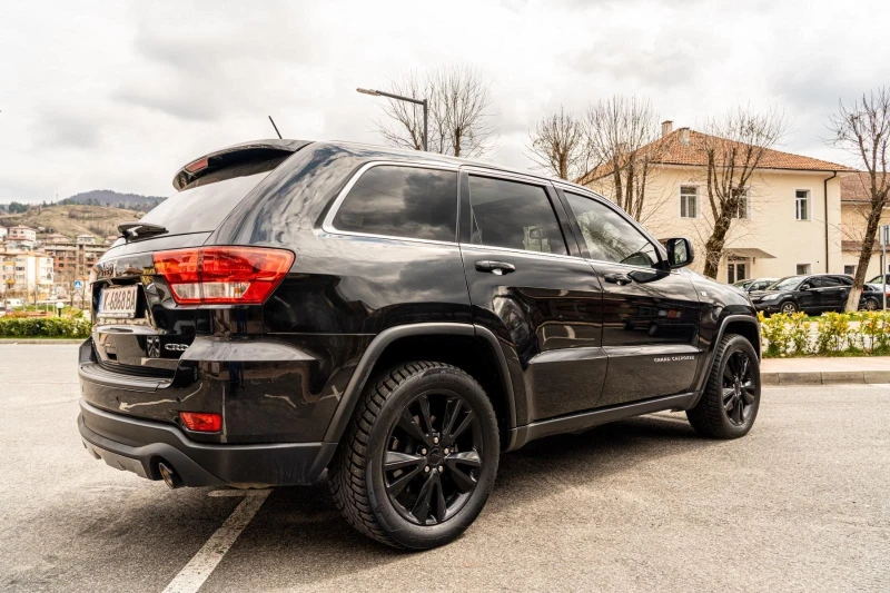 Jeep Grand cherokee, снимка 8 - Автомобили и джипове - 52970876